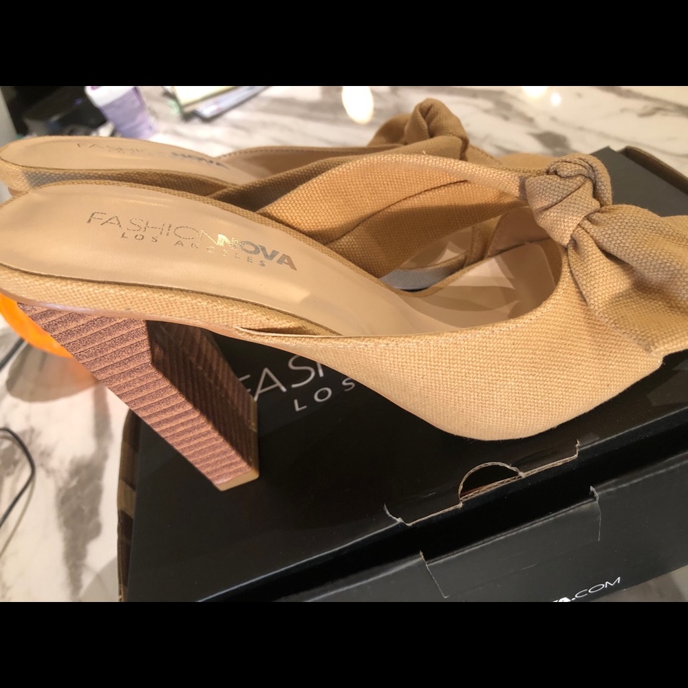 Shoes - Picture 2 of 3